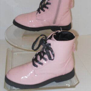 SO PINK PATENT LEATHER ANKLE BOOTS SIZE 4 MEDIUM